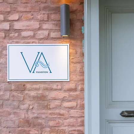 Va Boutique Hotel לינה וארוחת בוקר 3*